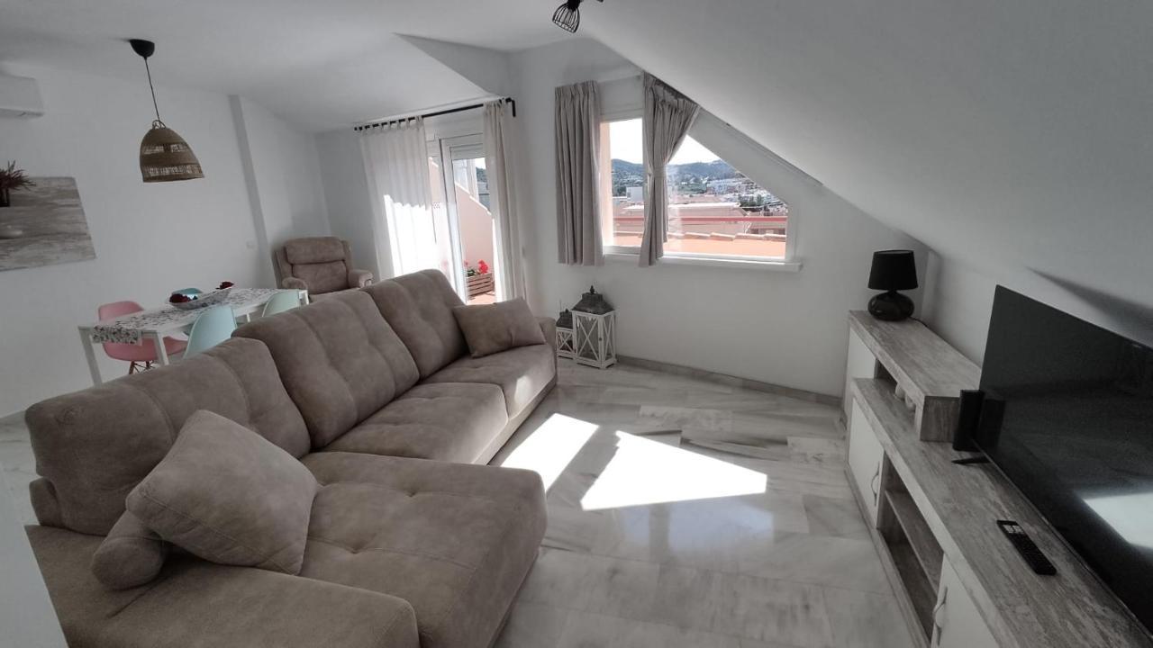 Apartamentos La Casa De Bebita フエンヒロラ エクステリア 写真