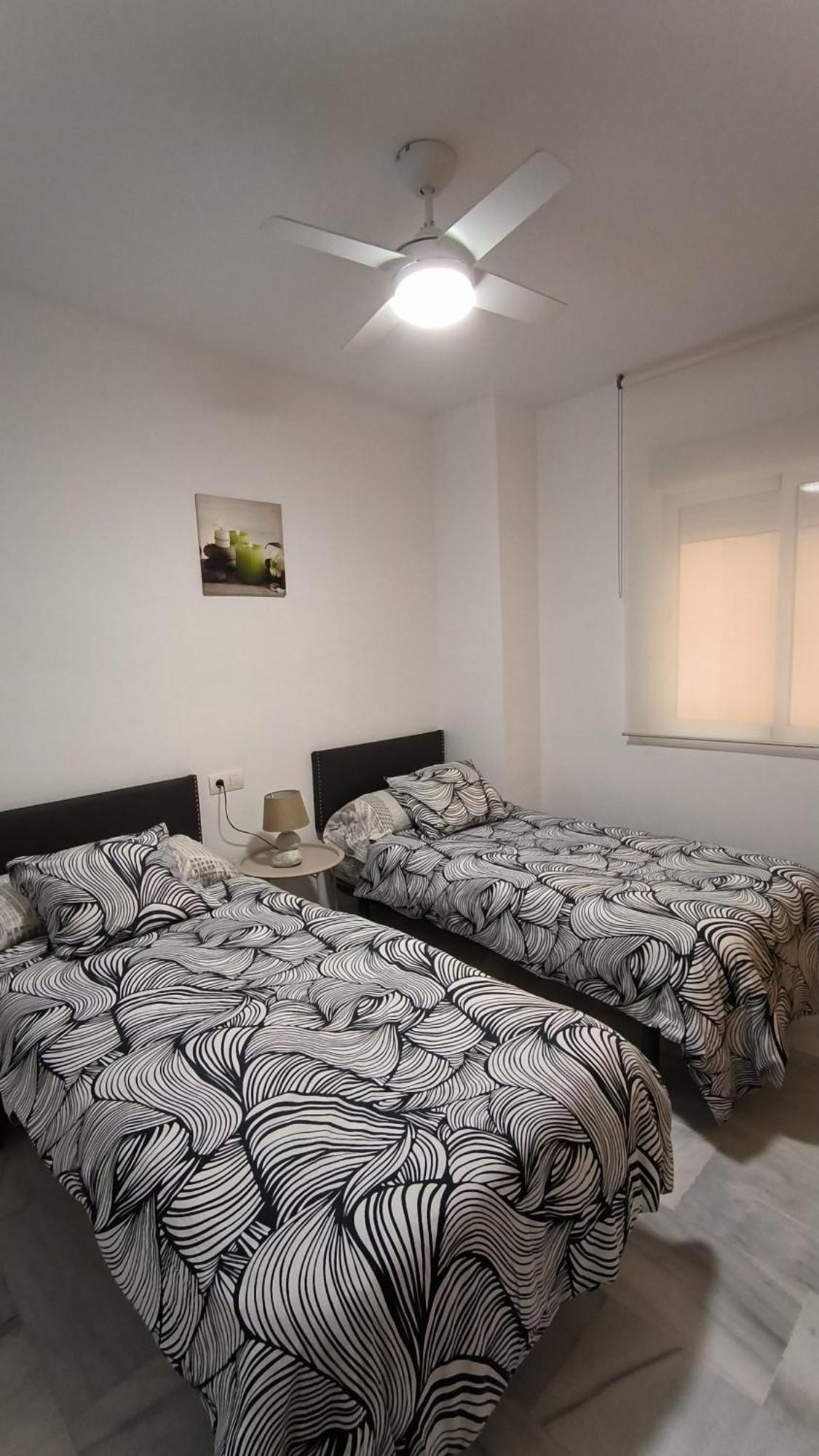 Apartamentos La Casa De Bebita フエンヒロラ エクステリア 写真